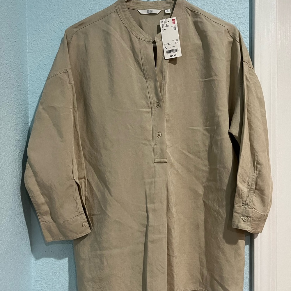 Women’s S size linen blend 3/4 sleeve shirt brand new